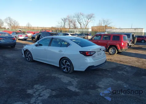 2021 Subaru Legacy Premium z USA, uszkodzony, nr VIN 4S3BWAC62M3005914